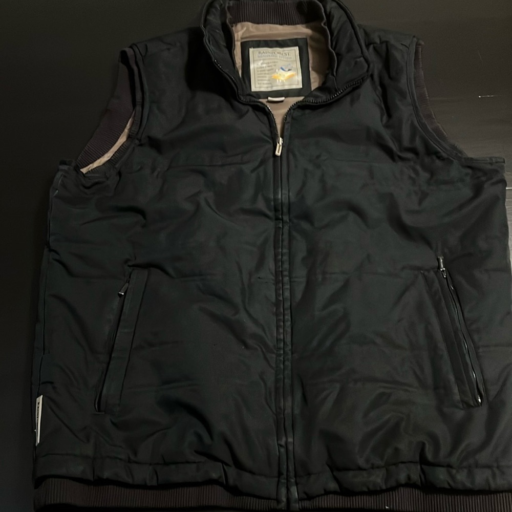 Rainforest‎ vest
